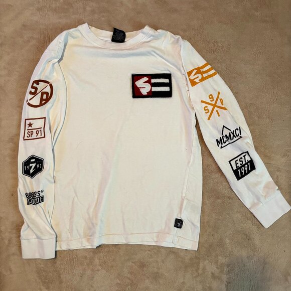 Southpole Long Sleeve Graphic Patch Shirt – White – Size Small - Picture 1 of 11